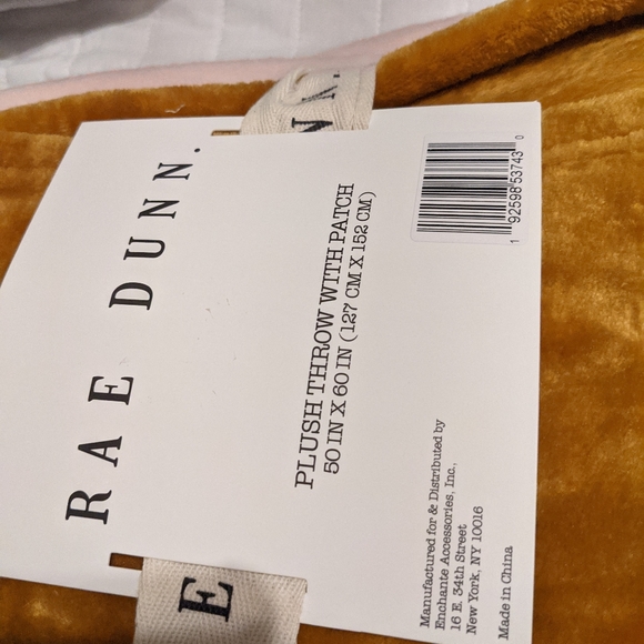 Rae dunn throw - Picture 3 of 3